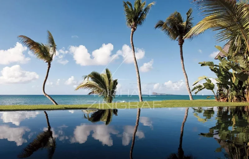 Ile Maurice - Opportunité rare : Villa de luxe Pied dans l'eau  proche Grand Baie - Pointe aux Canonniers