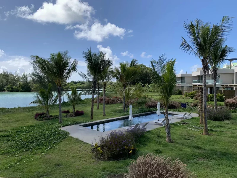 Exquisite Beachfront Villa in Calodyne