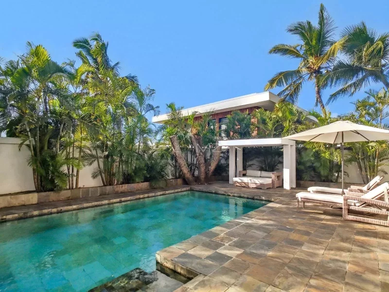 Villa for Rent with Sea Access – Pointe aux Canonniers