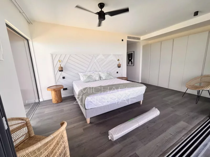 BLACK RIVER: Sea view Apartment 3 bedrooms