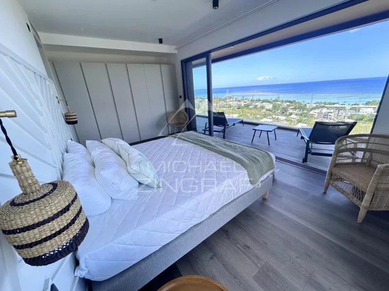 BLACK RIVER: Sea view Apartment 3 bedrooms