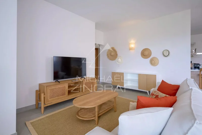Appartement de 3 chambres au 1er étage – Résidence moderne à Trou aux Biches