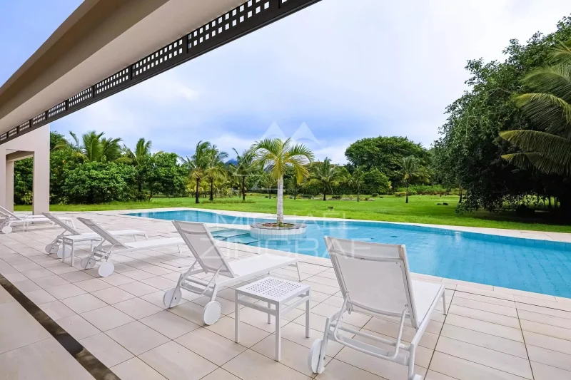 Außergewöhnliche zeitgenössische Villa im Herzen von The Gardens – Anahita