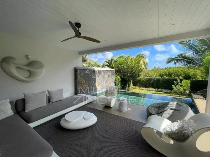 Élégant triplex de 3 chambres en suite au cœur d’Azuri