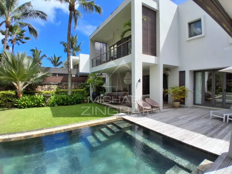 Magnifique villa avec accès plage privée – Un bien d’exception à Grand Baie