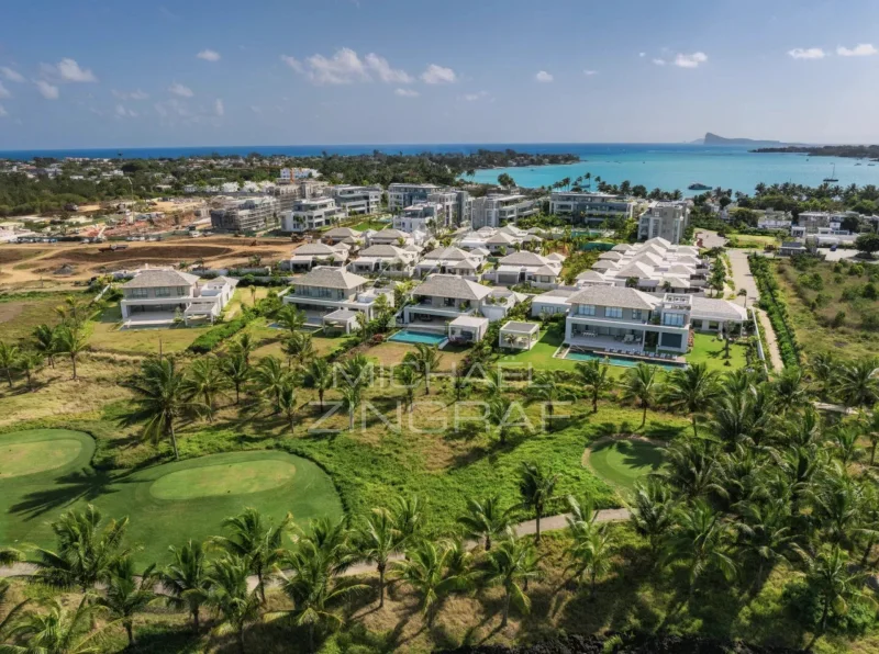 Opportunité exceptionnelle – Villa Fairway 5 suites au sein du domaine de golf de Mont Choisy