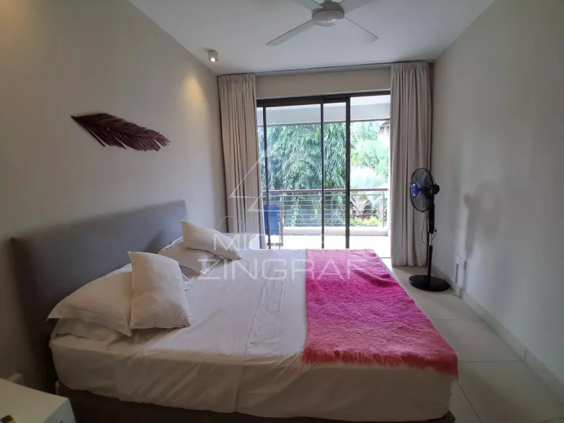 Duplex mit 2 Schlafzimmern und direktem Strandzugang – Pereybere