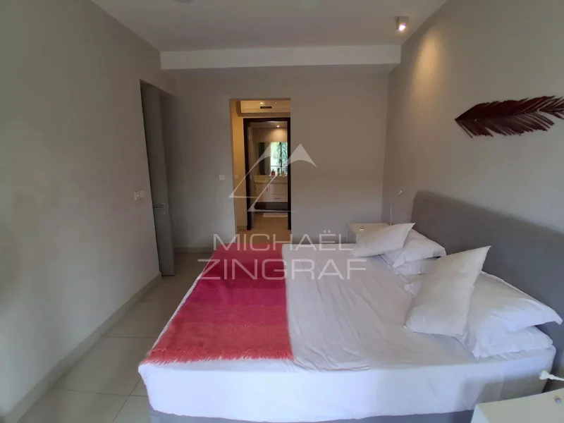 Duplex mit 2 Schlafzimmern und direktem Strandzugang – Pereybere