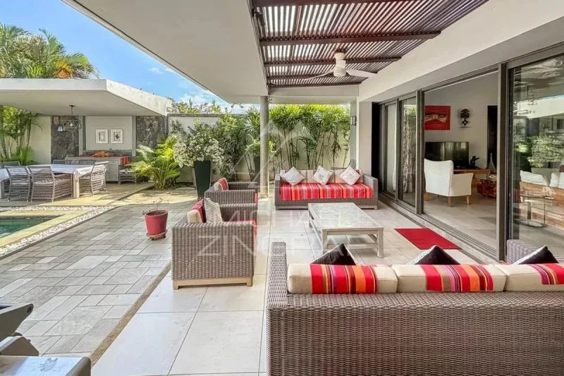 Elegante Villa in gesicherter Wohnanlage auf Mauritius