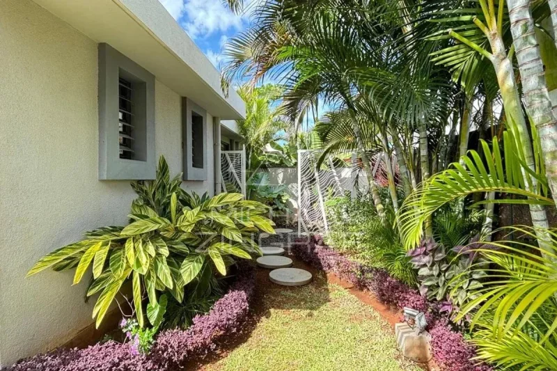 Elegante Villa in gesicherter Wohnanlage auf Mauritius