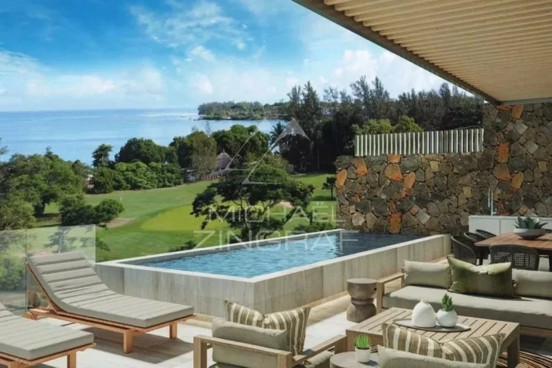 Luxuriöses Penthouse mit 4 Schlafzimmern in Balaclava – Panoramablick auf Golfplatz und Meer