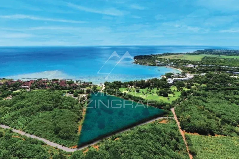 Luxuriöse Villa mit 3 Schlafzimmern in Balaclava – Eleganz und Ruhe, nur wenige Schritte vom Meer entfernt