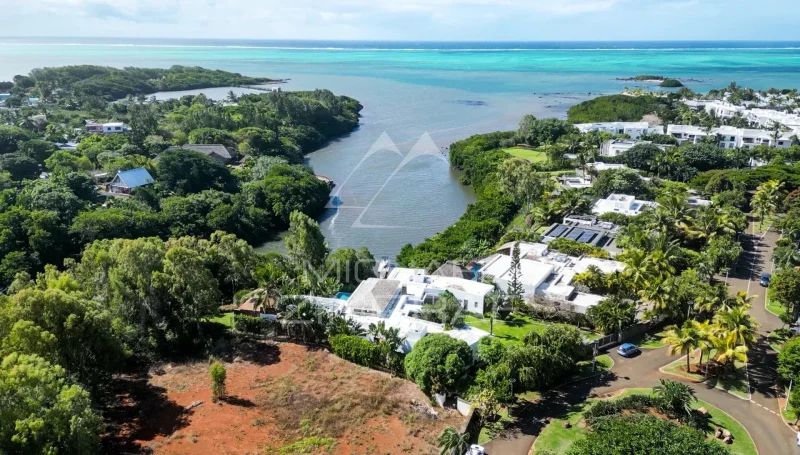 Villa d'Exception à Azuri – Luxe Absolu entre Golf, Lagon et Marina