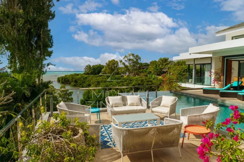 Villa d'Exception à Azuri – Luxe Absolu entre Golf, Lagon et Marina
