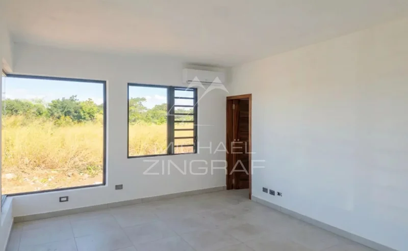 Villa neuve de 3 chambres avec piscine à vendre à Mont Mascal