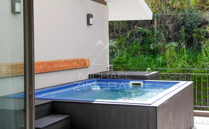 Außergewöhnliches Penthouse mit 3 Schlafzimmern, Jacuzzi und Panoramablick auf das Meer