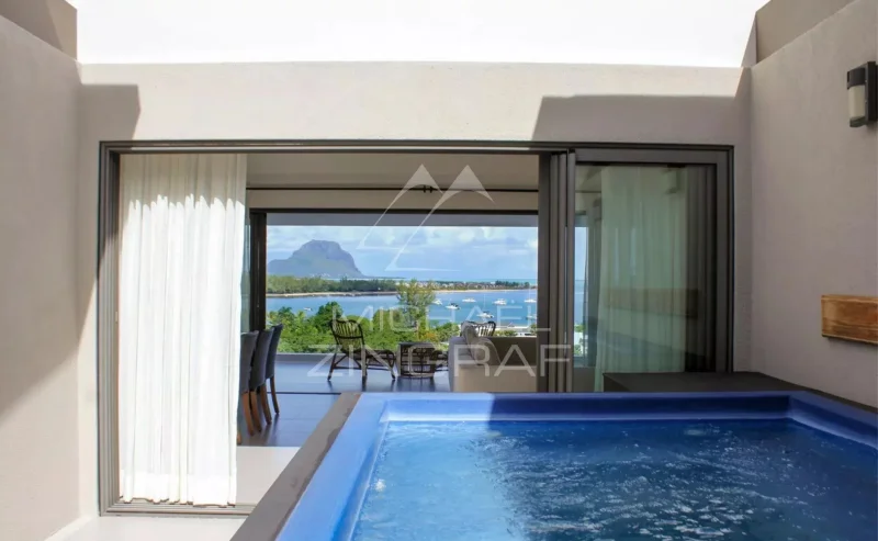 Außergewöhnliches Penthouse mit 3 Schlafzimmern, Jacuzzi und Panoramablick auf das Meer
