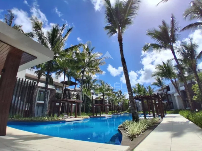 Elegant 3-Bedroom Penthouse in Mont Choisy – Close to the Beach